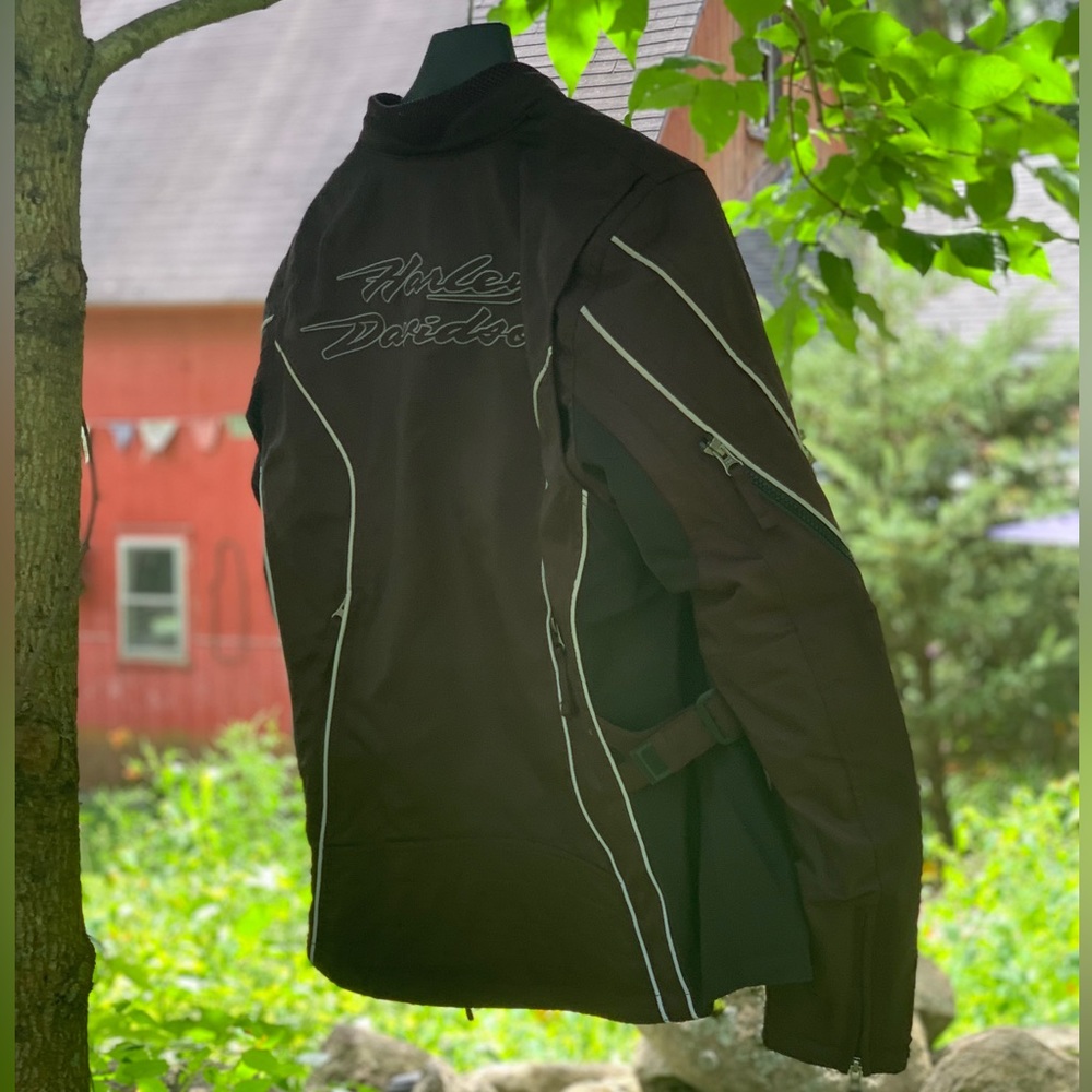Harley-Davidson Riding Jacket - Picture 2 of 6